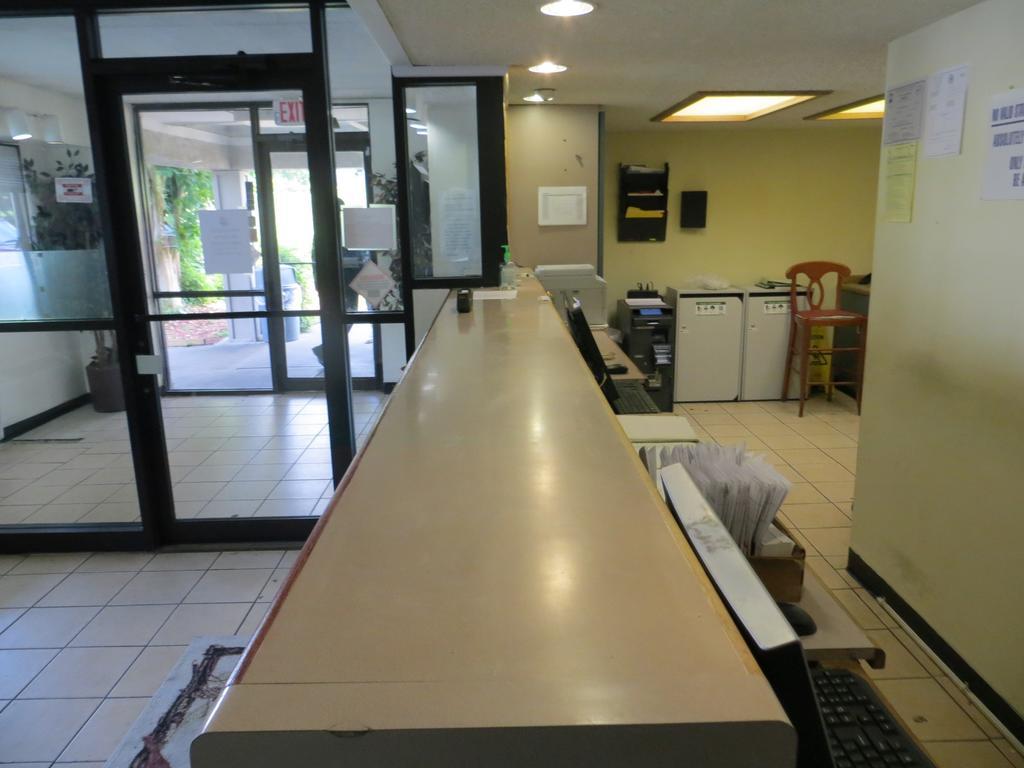 A2C Budget Hotel Atlanta Buitenkant foto